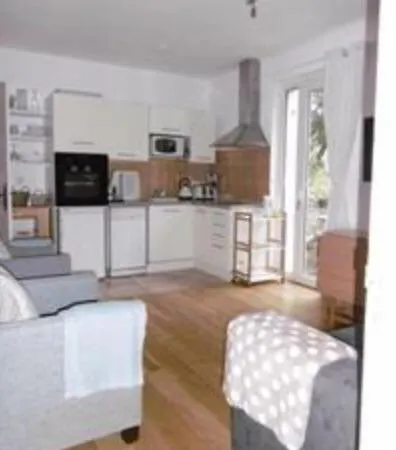 Petite Vue Apartment